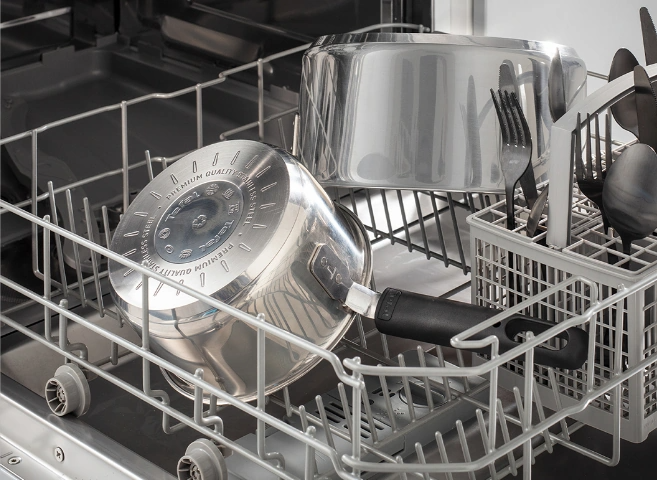 Каструля Tefal Emotion+ XL у посудомийній машині