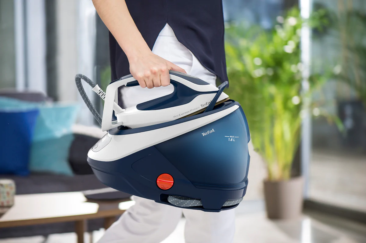Парогенератор Tefal   PRO EXPRESS PROTECT GV9221E0