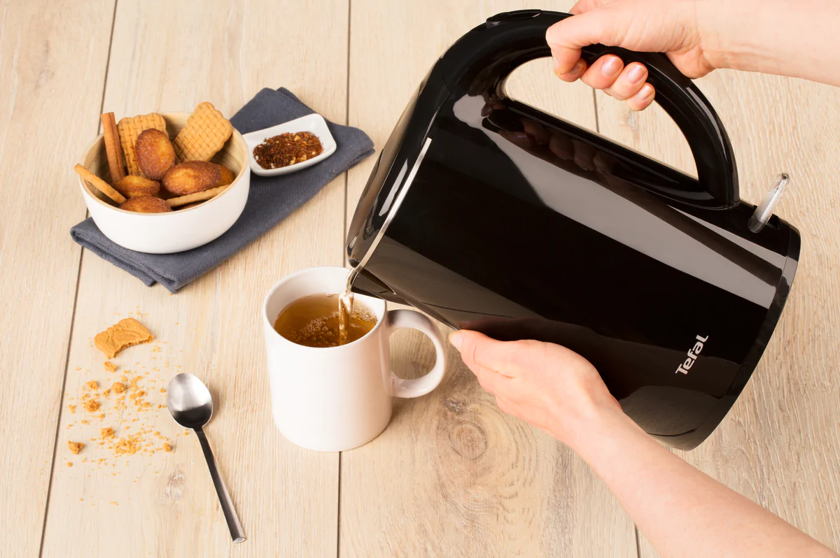 Електрочайник Tefal SAFE'TEA KO260830