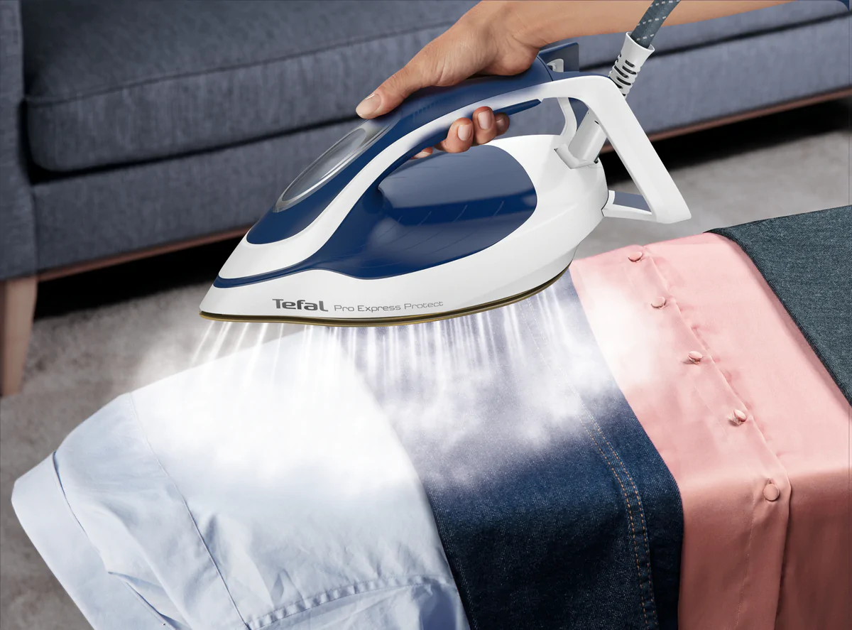 Парогенератор Tefal   PRO EXPRESS PROTECT GV9221E0