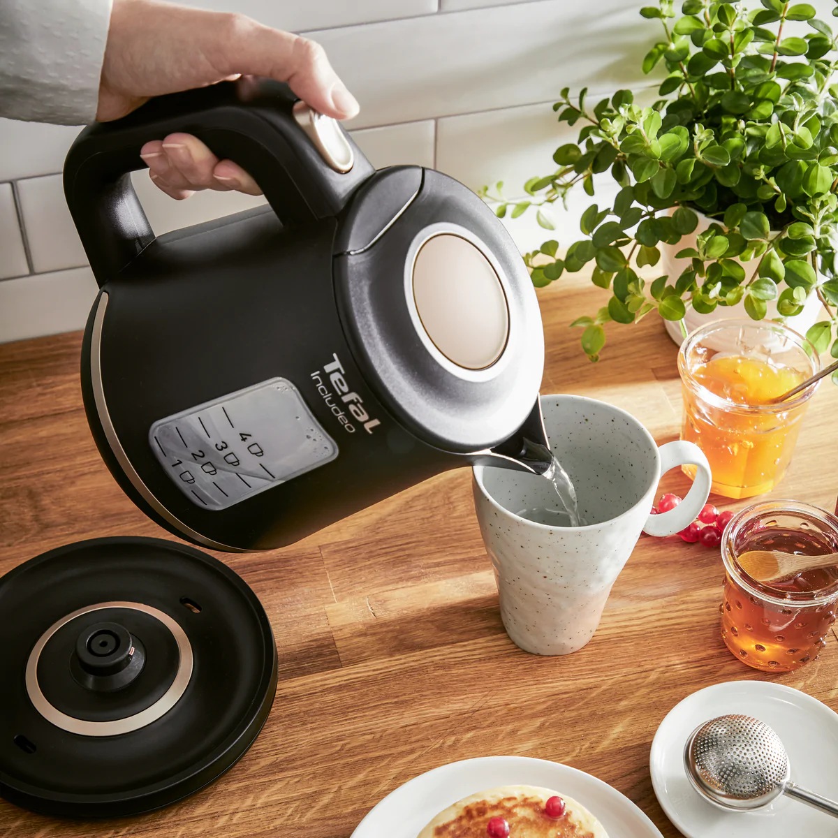 Електрочайник Tefal INCLUDEO KI533811