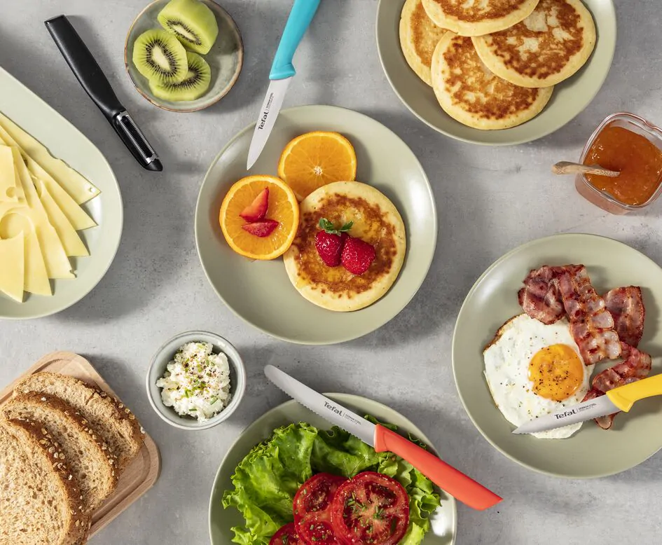 Ніж для овочів Tefal Color Food 8 см K2733204