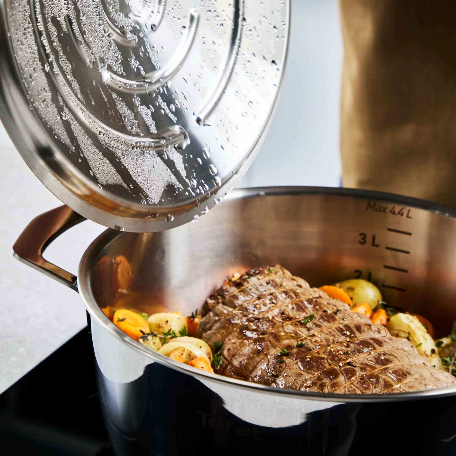 Каструля з кришкою Tefal Emotion+ Gourmet 24 см (4,4 л) E3394655
