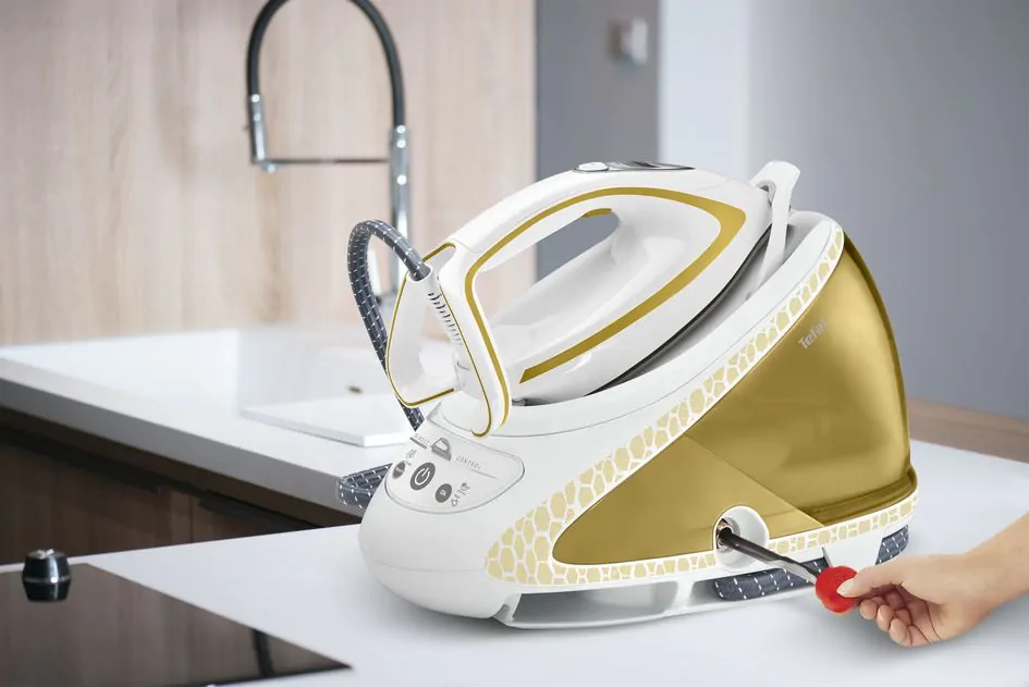 Парогенератор Tefal PRO EXPRESS ULTIMATE CARE GV9581