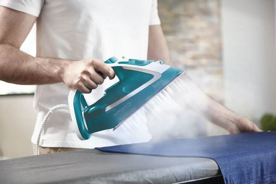 Праска Tefal EASYGLISS PLUS FV5737E0
