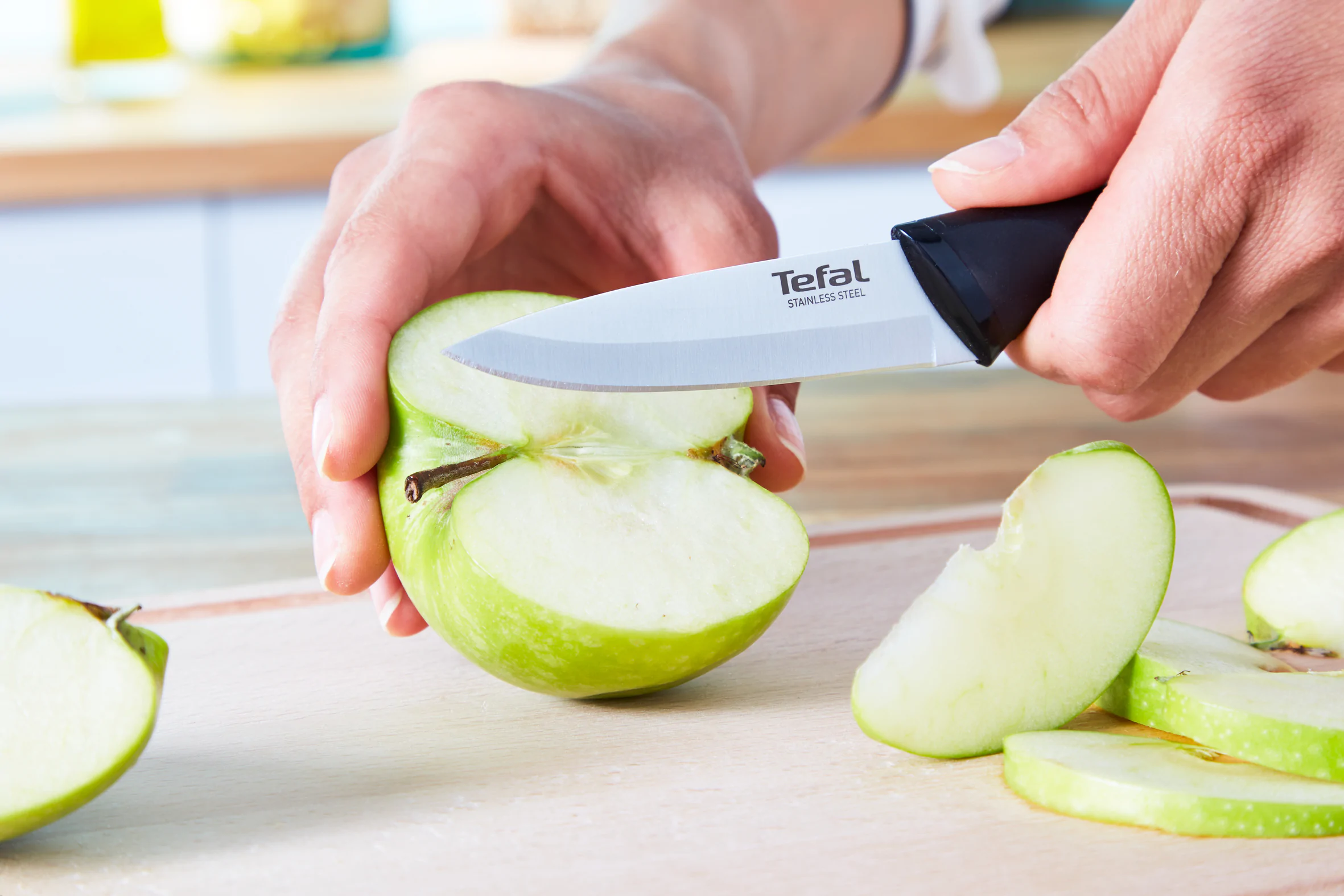 Набір ножів Tefal Essential з 3 предметів: ніж для овочів 9 см, ніж універсальний 12 см, овочечистка K2213S55