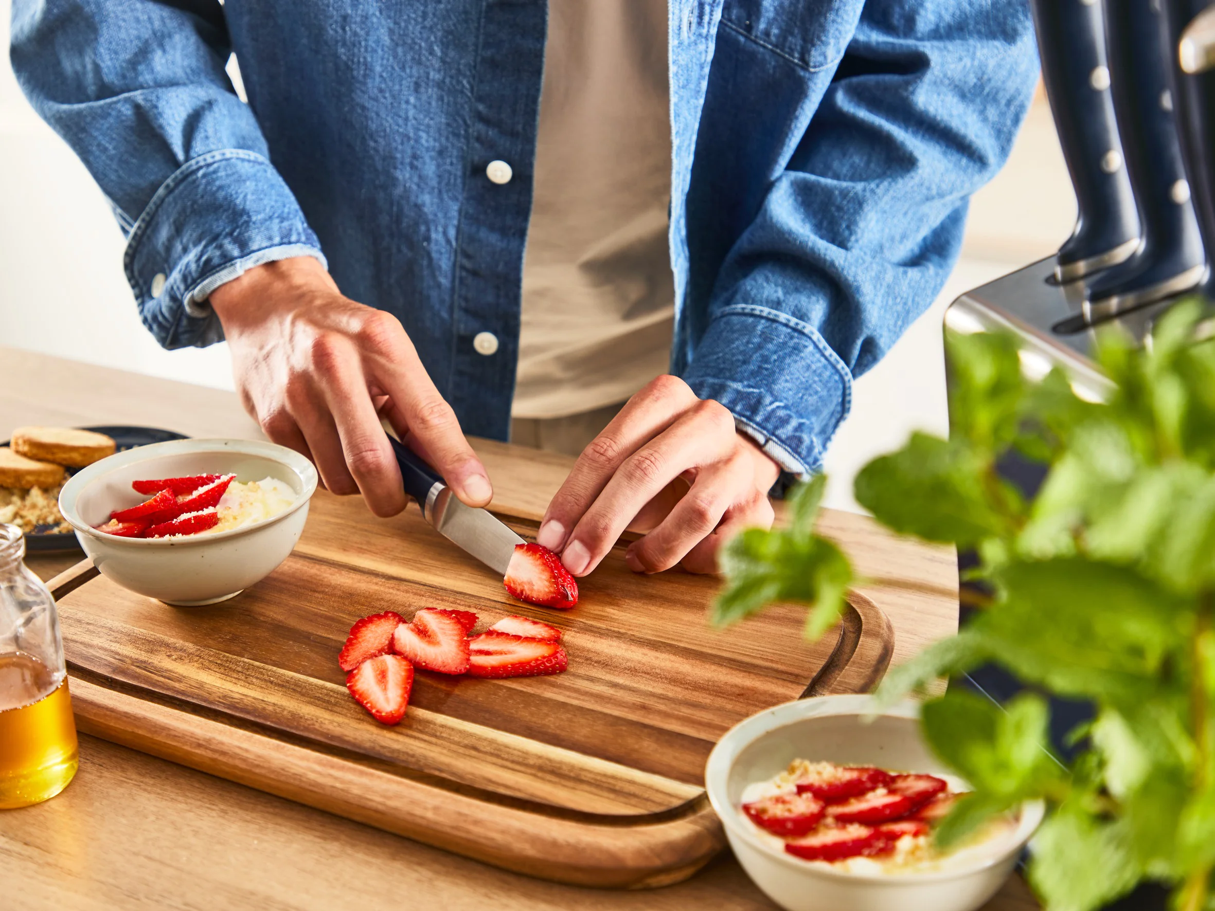 Набір ножів Tefal EverSharp Pro 5 предметів + блок з вбудованою системою заточування K297S644