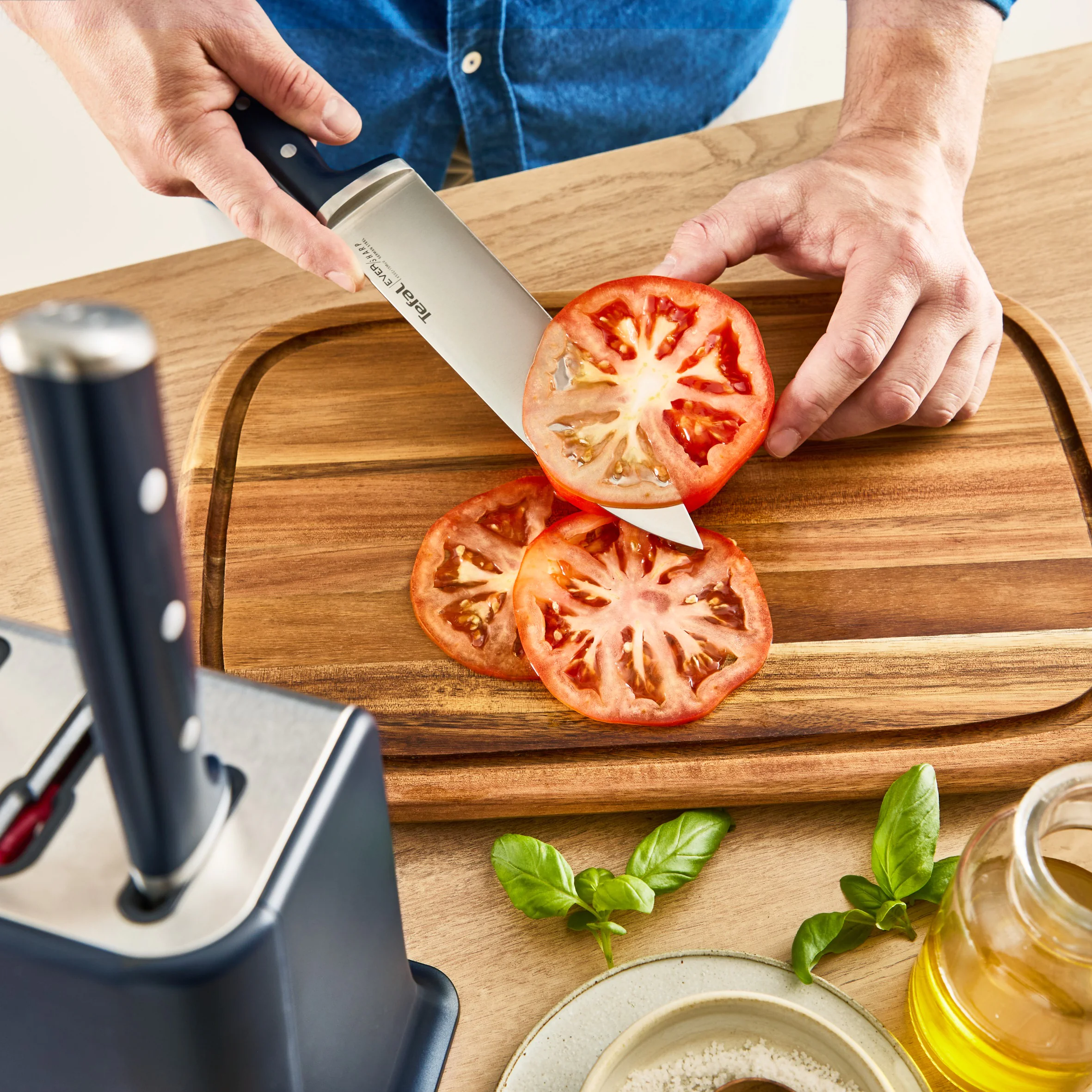Набір ножів Tefal EverSharp Pro 5 предметів + блок з вбудованою системою заточування K297S644