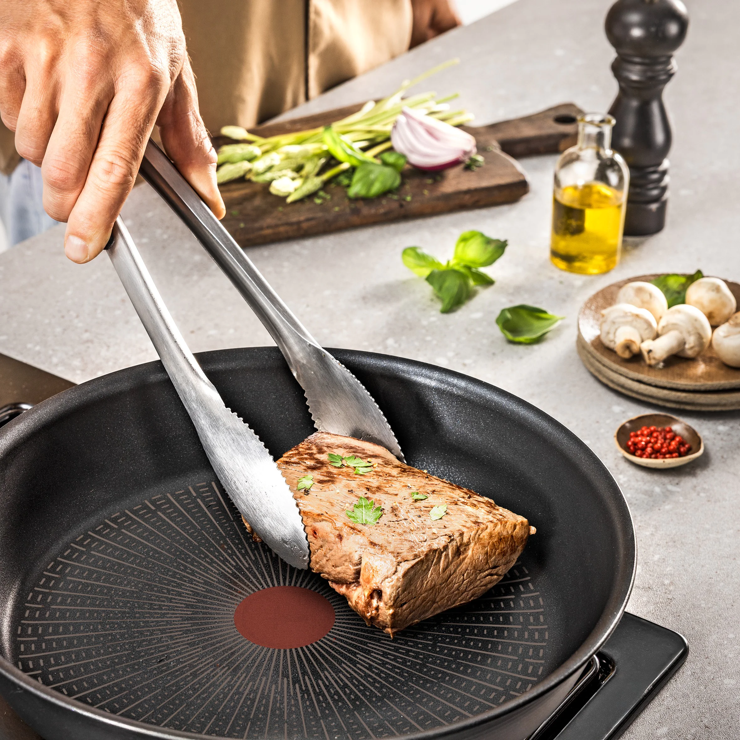 Сковорода Tefal Excellence Fusion 28 см G3380602