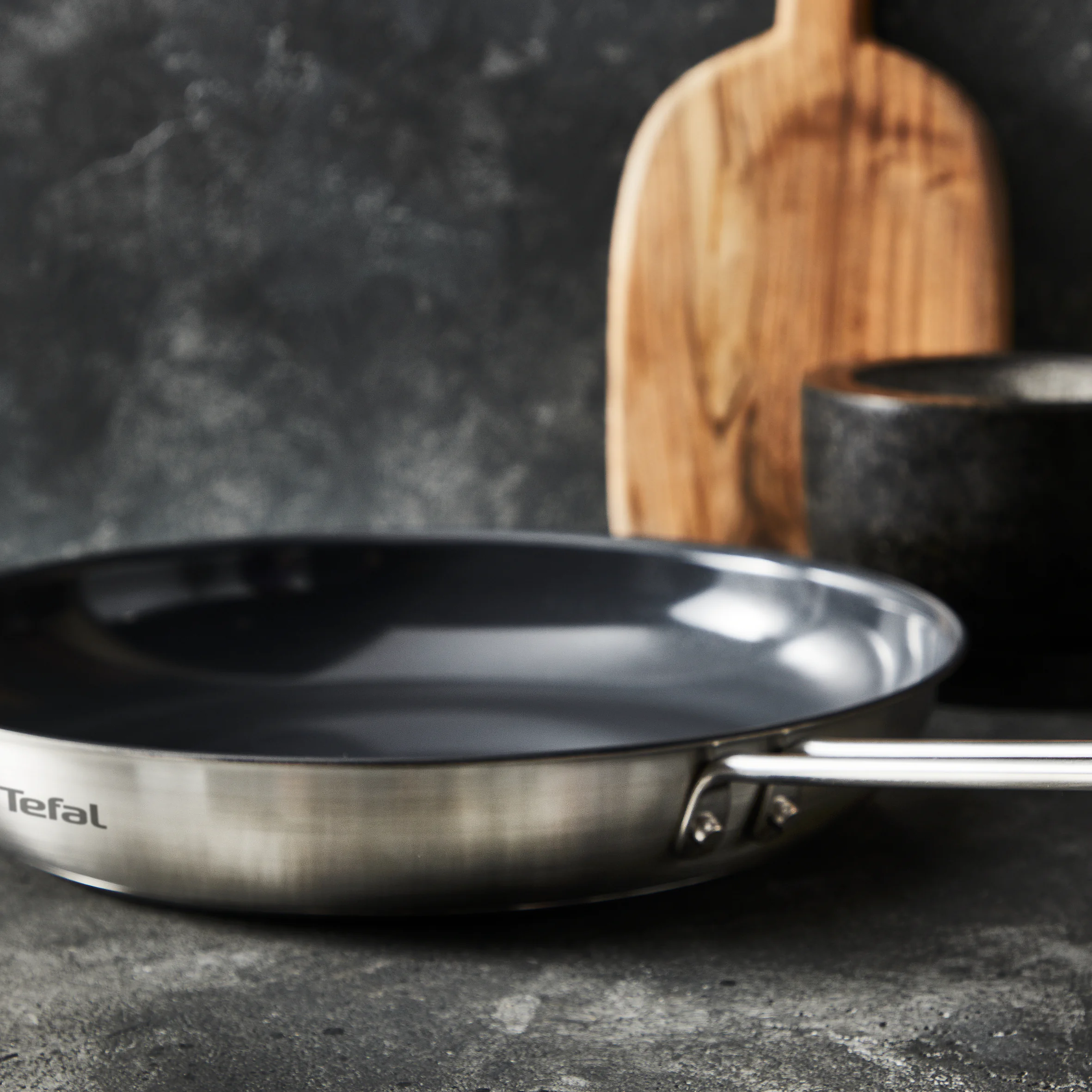 Сковорода Tefal Nordica 20 см H8710255