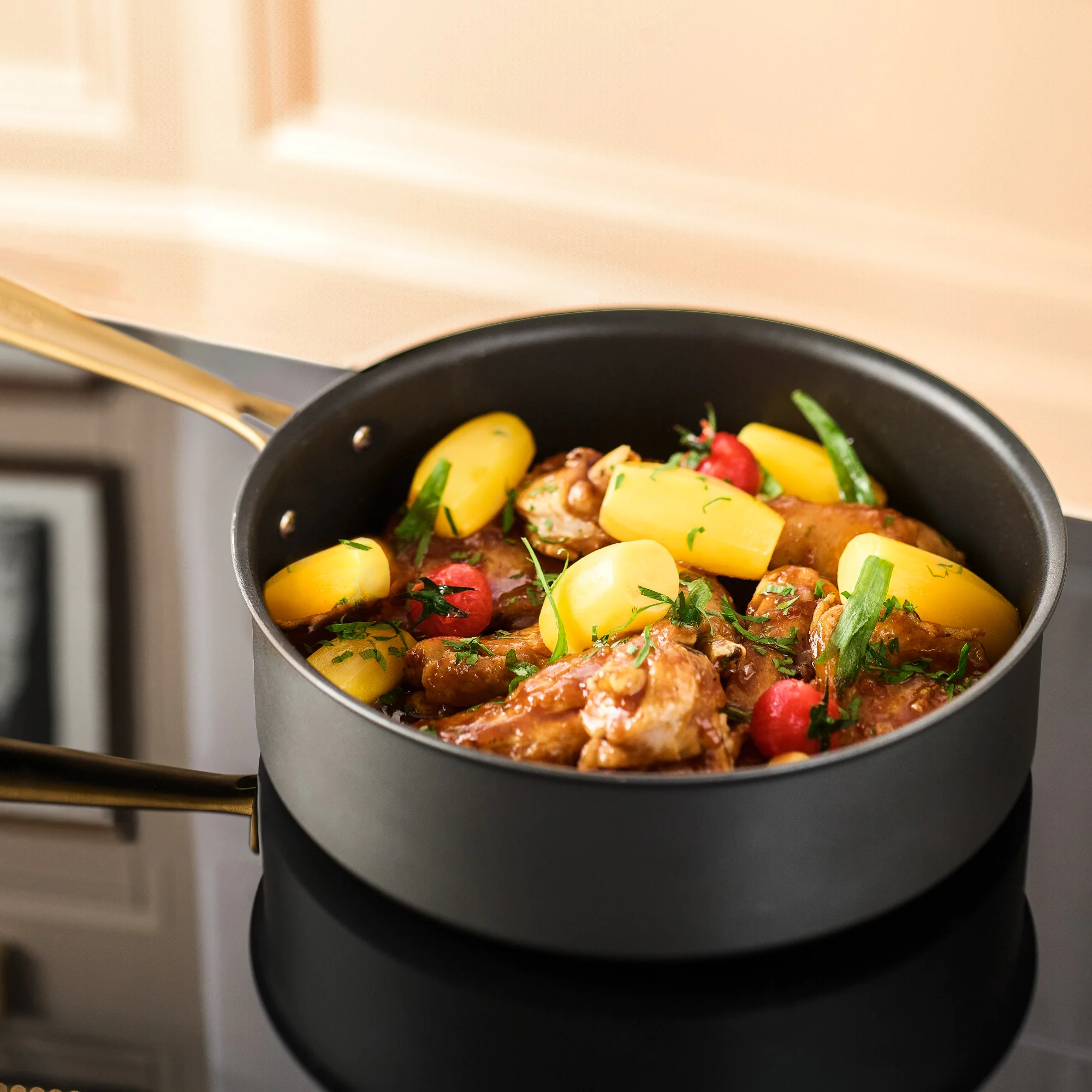 Сотейник з кришкою Tefal Paul Bocuse 26 см G3373302