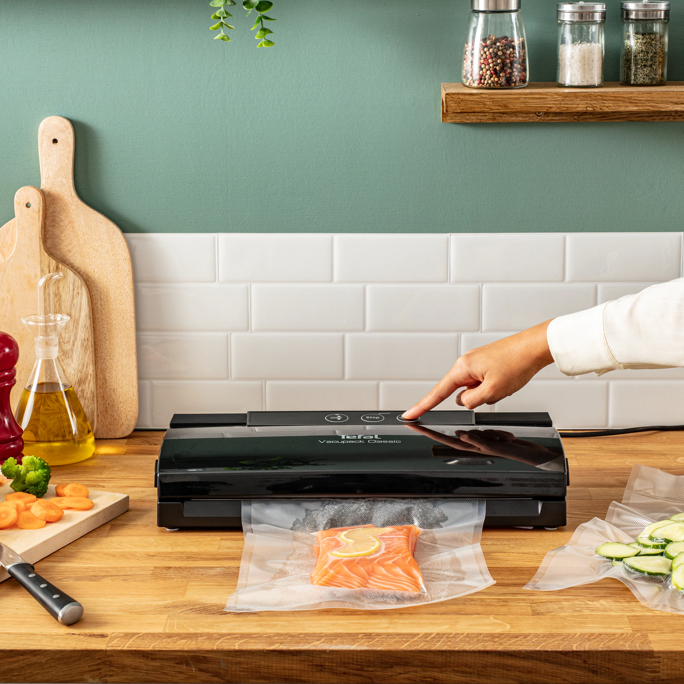 Вакууматор Tefal Classic VT254070